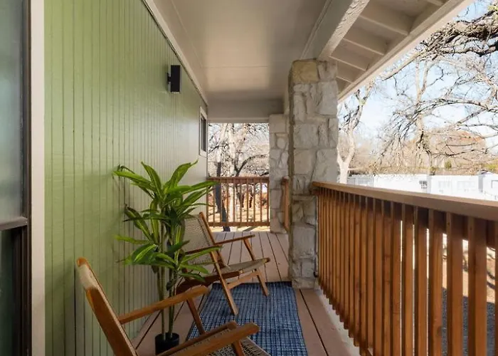 5br Oasis W Pool Sauna & Fire Pit * Round Rock